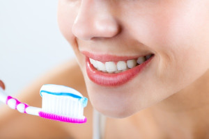 A Healthy Smile Starts with Your Dentist: Tips for Maintaining Good Oral Health